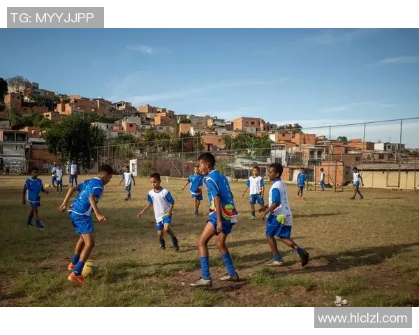 足球巨星实力全方位对比解析谁能称霸绿茵场舞台 足球巨星实力全方位对比解析谁能称霸绿茵场舞台